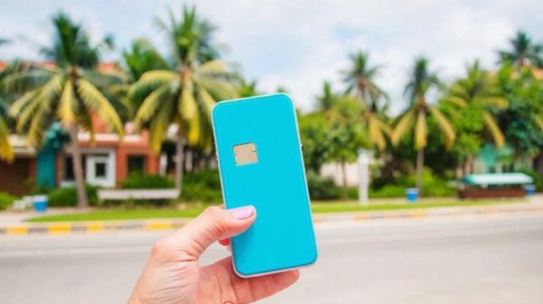 Top Reasons to Use eSIM While Traveling in Cuba